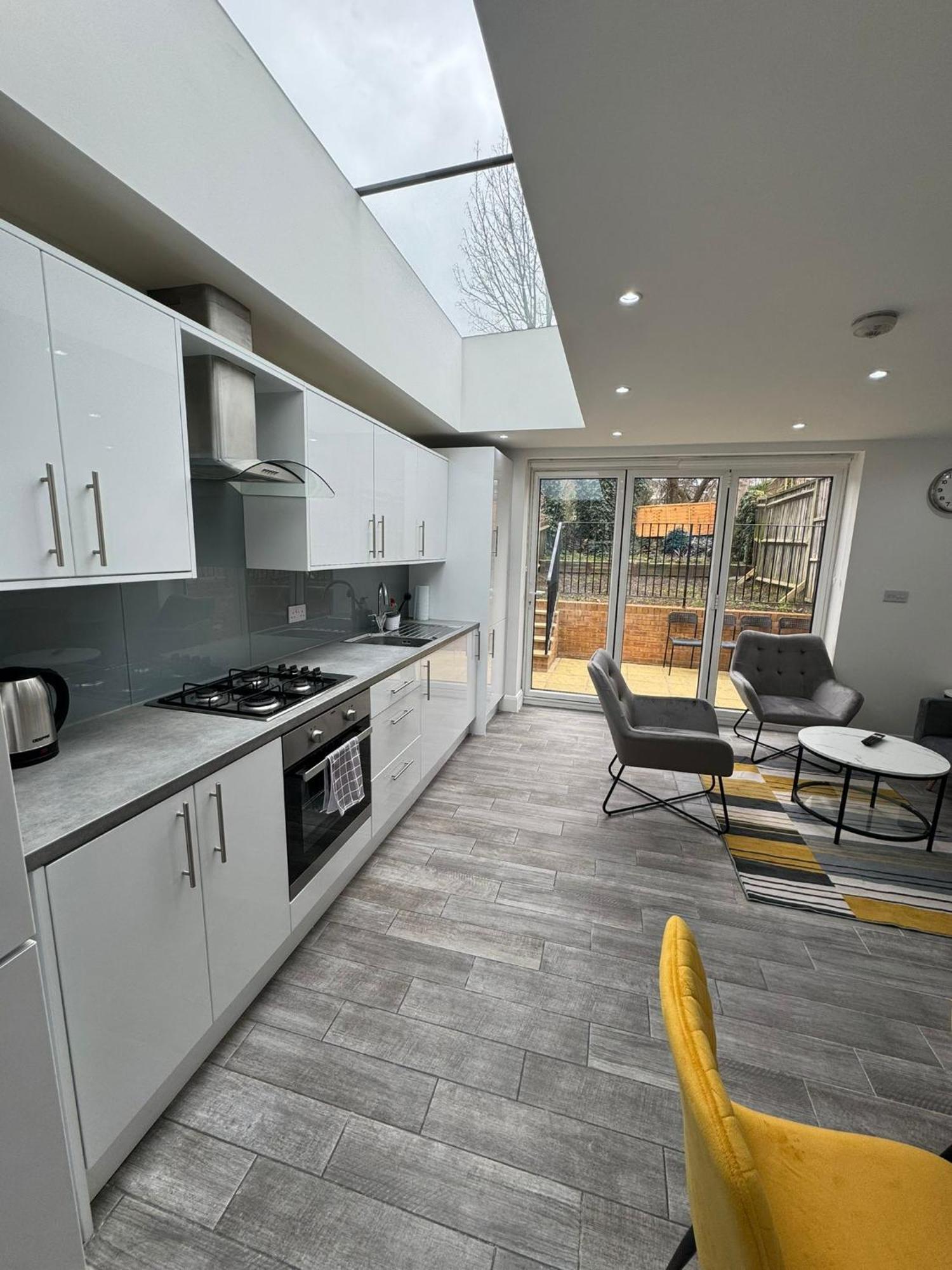 Apartamento 2 Double Bedroom Garden Flat In Acton,london *